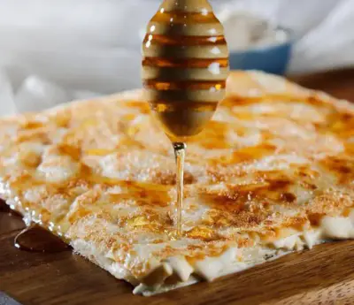 قشطة وعسل